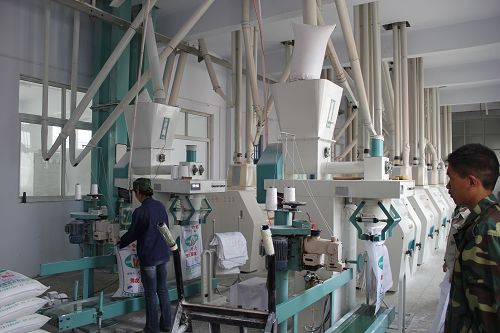 flour packing machine